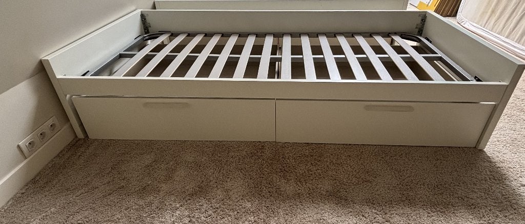 Eénpersoonsbed met schuiven, Huis en Inrichting, Slaapkamer | Bedden, Ophalen, 90 cm, Eenpersoons, Wit