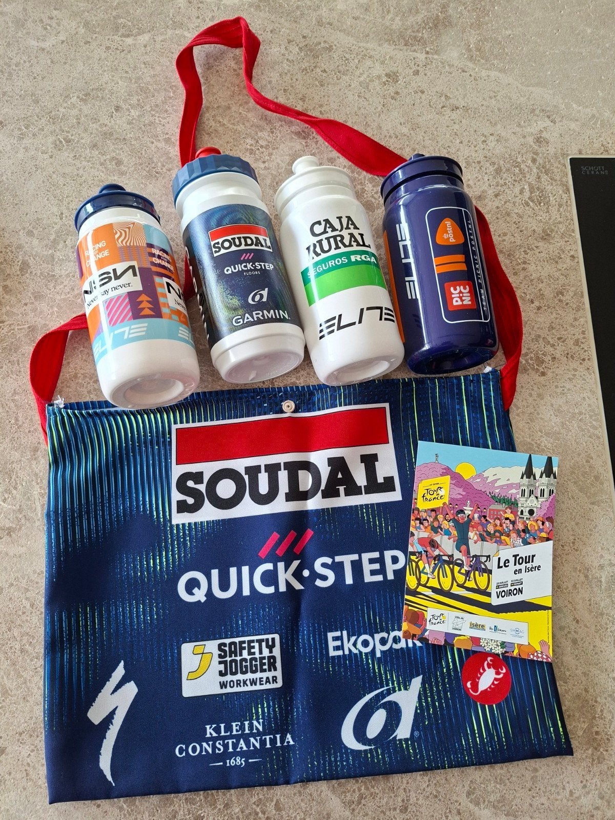 tour de France 2026 musette et bidons, Enlèvement ou Envoi