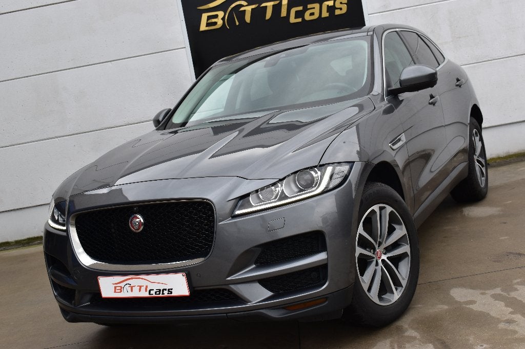 Jaguar F-Pace 2.0d AWD || Prestige || Camera || Trekhaak, Auto's, Automaat, 139 g/km, 4 cilinders, Navigatiesysteem