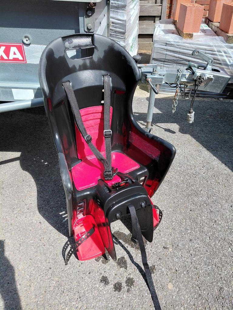 Kinderzitje junior polisport, Ophalen