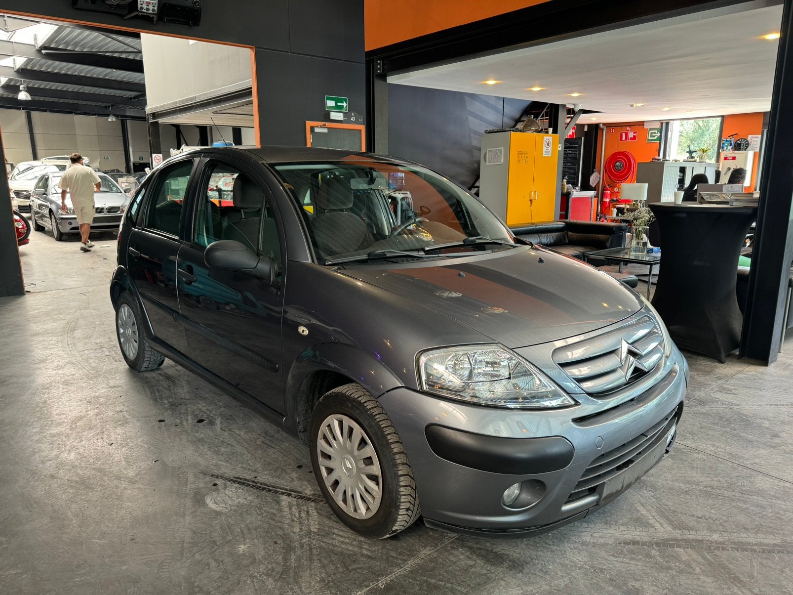 CITROEN C3, 1124 cm³, Argent ou Gris, Achat, Vitres électriques