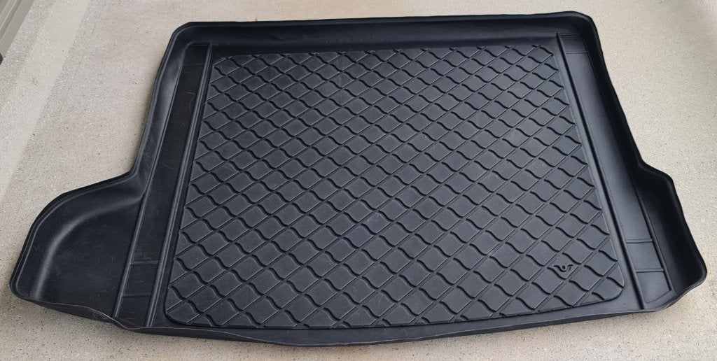 Tapis de coffre JAGUAR F.Pace en caoutchouc, Enlèvement
