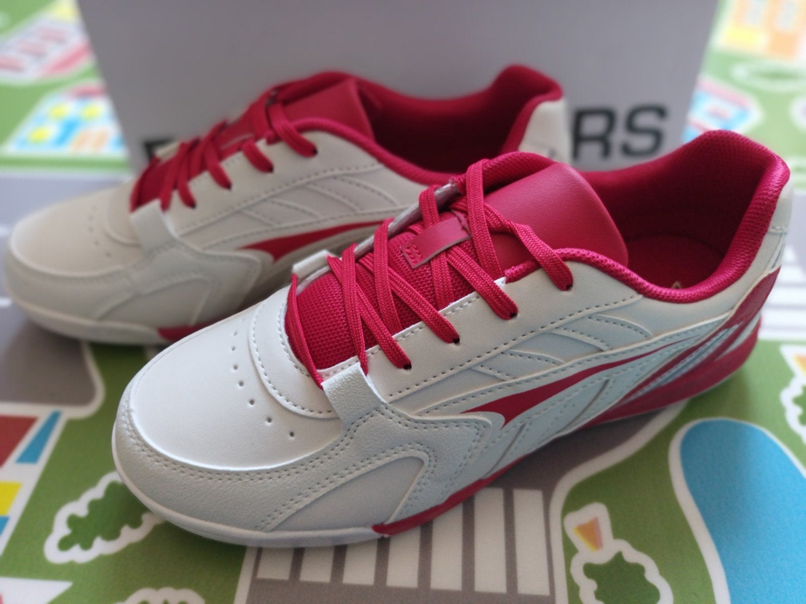 Neuf basket femme taille 38, Enlèvement ou Envoi
