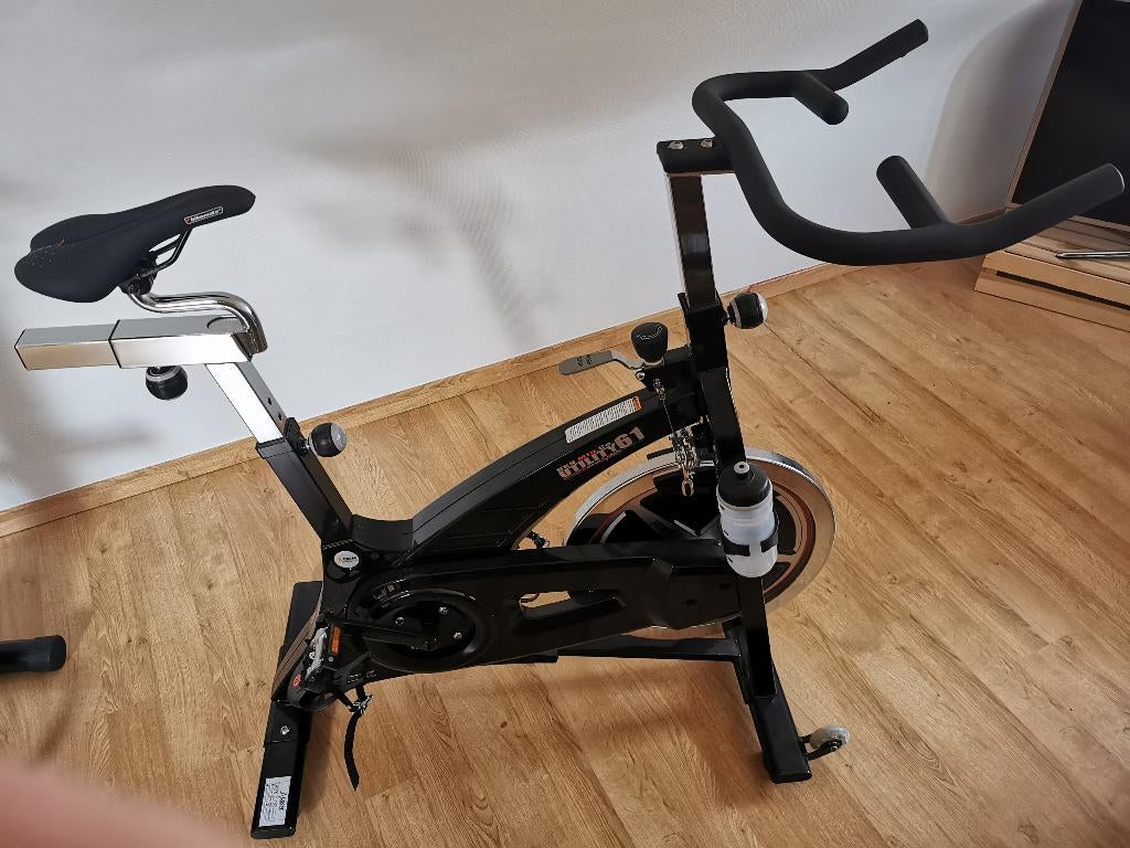 Velo d’appartement DKN MFG CO Utility61 Etat impeccable, Sports & Fitness, Appareils de fitness, Enlèvement, Comme neuf