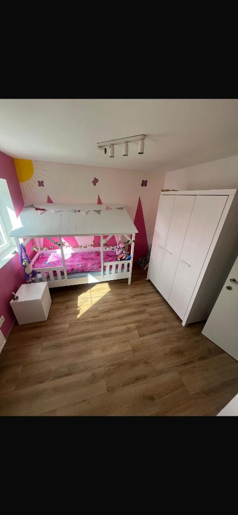 Kinder huisjesbed, 85 tot 100 cm, Zo goed als nieuw, 180 cm of meer, Ophalen
