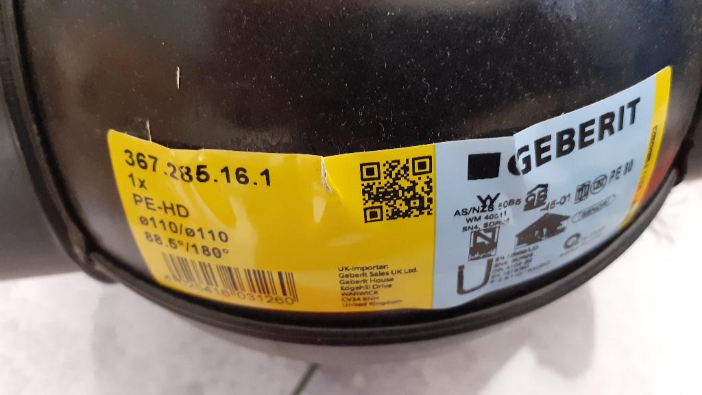 Geberit kogelstuk Ø110 recht 180 — nieuw —, Doe-het-zelf en Bouw, Ophalen, Nieuw, 80 mm of meer, Overige materialen