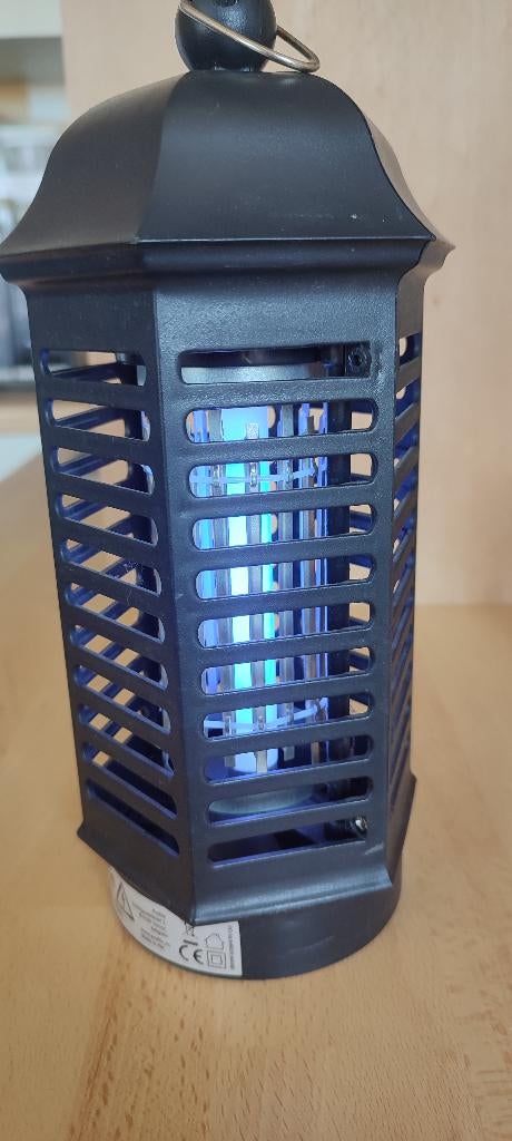 Lampe anti-insecte, anti-moustique, Moins de 200 cm, Métal, Comme neuf, Enlèvement