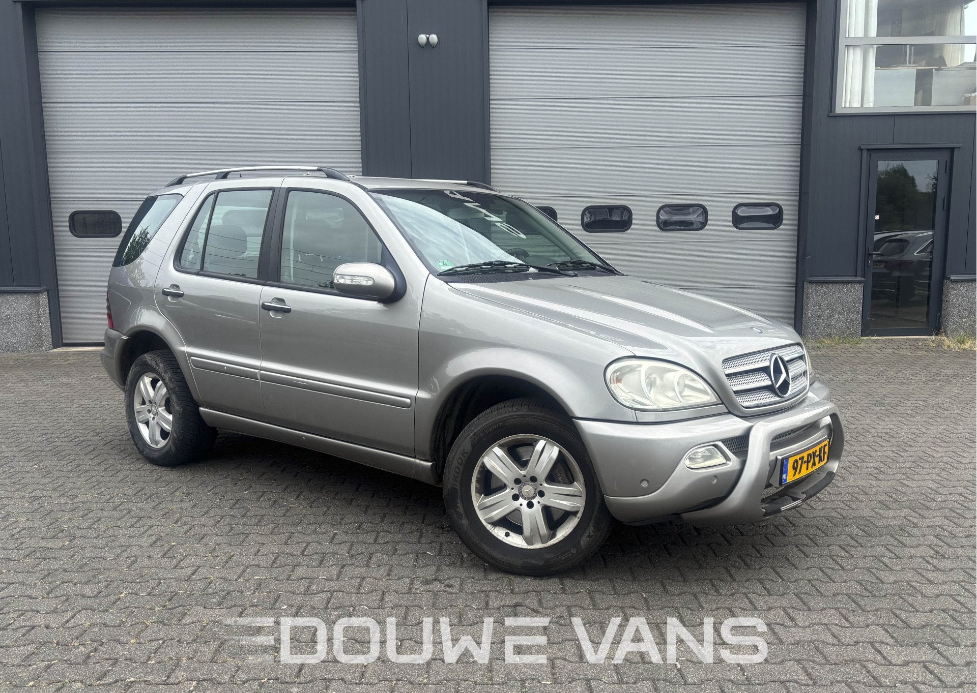 Mercedes-Benz M-Klasse ML 350 Automaat Trekhaak Airco Parktr, Automaat, Automatische klimaatregeling, 305 g/km, Gebruikt