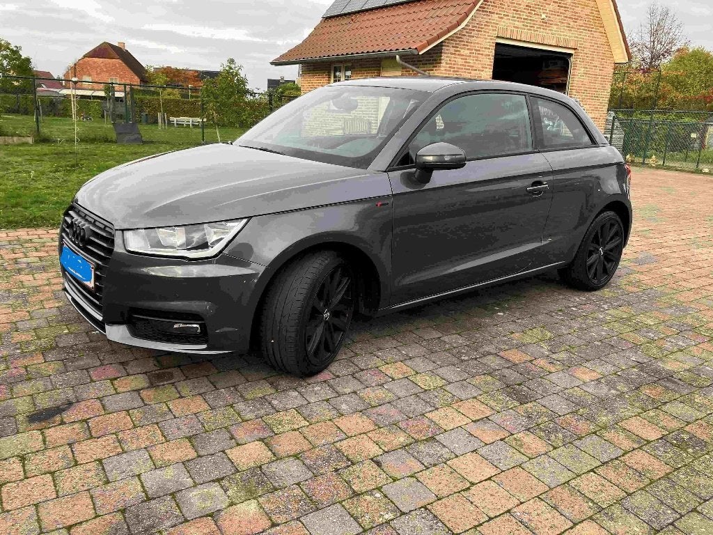 A1 1.0 TFSI Sportback S-line Ultra, Auto's, Audi, Voorwielaandrijving, 4 zetels, A1, Overige kleuren