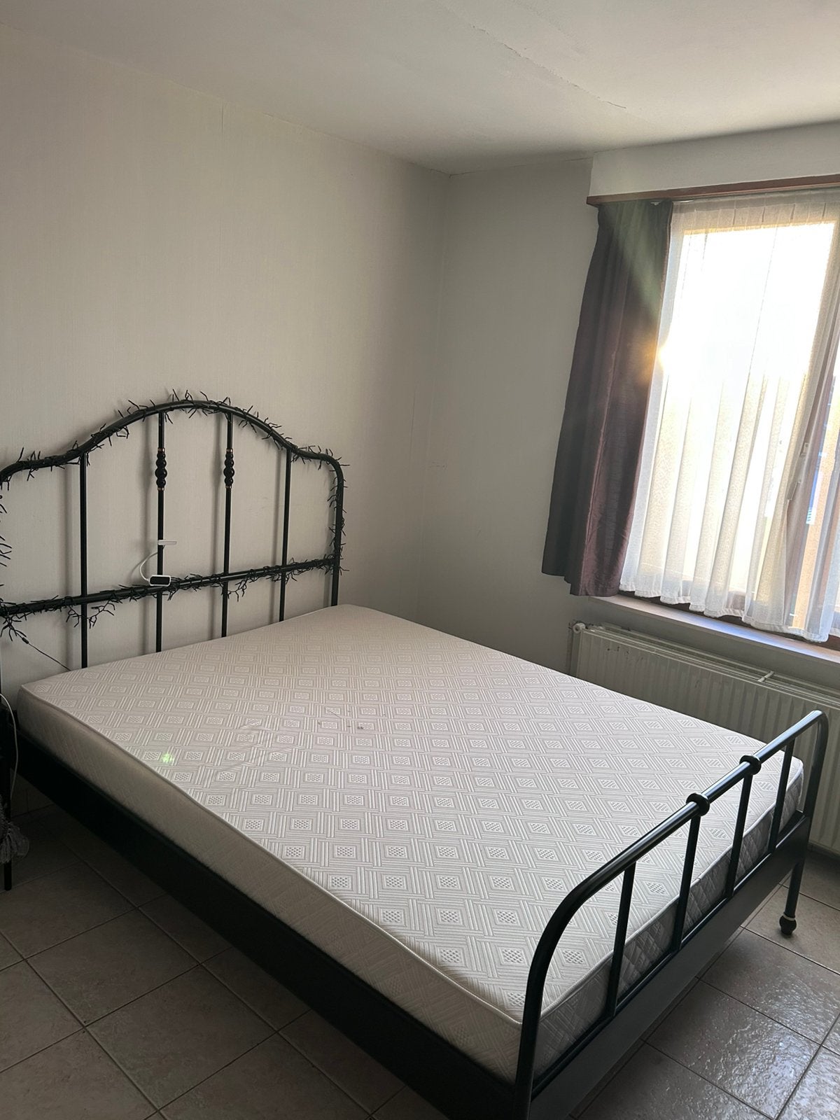 Matelas 140x200 cm, Enlèvement, Comme neuf, 200 cm