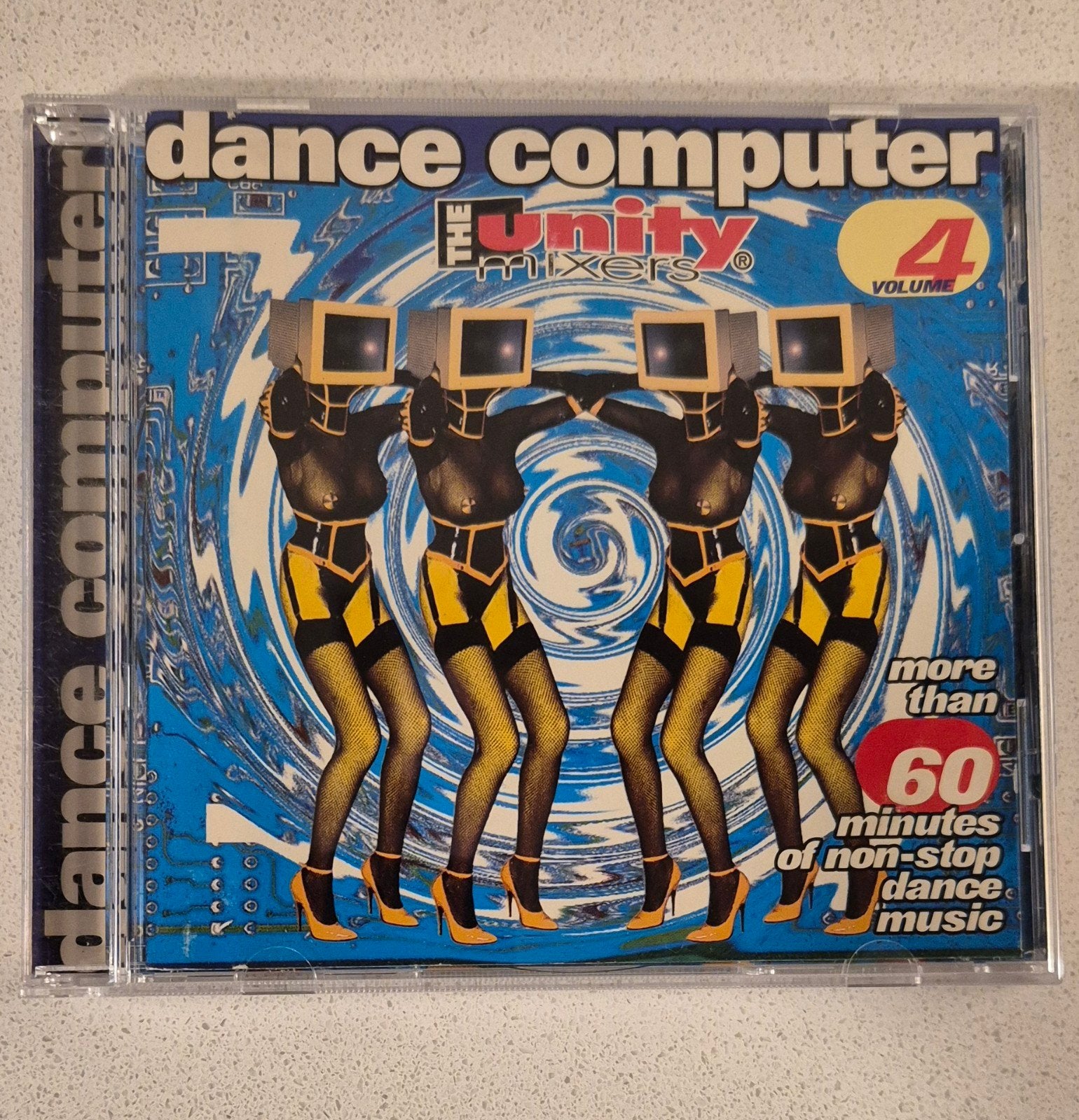Dance Computer The Unity Mixers vol 4, Enlèvement ou Envoi, Dance