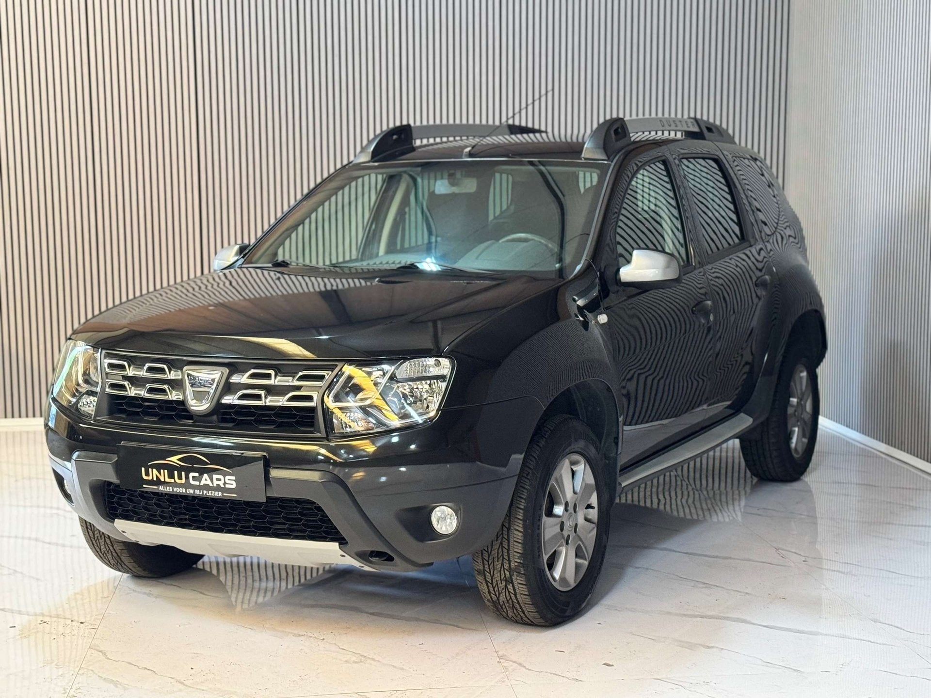 Dacia Duster Duster 1.2 TCe 4x2 Blackstorm, Euro 5, Stof, Gebruikt, Zwart