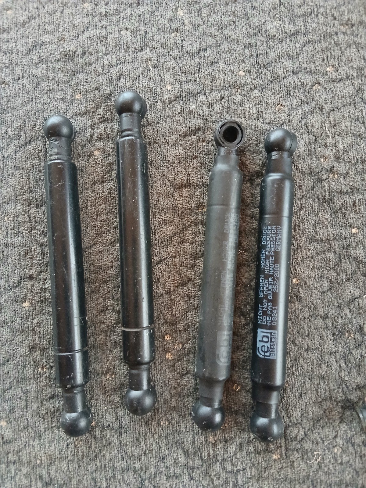 4 verrins mercedes, Ophalen of Verzenden