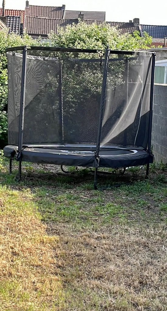 Trampoline, Enfants & Bébés, Jouets | Extérieur | Trampolines, Enlèvement, Utilisé