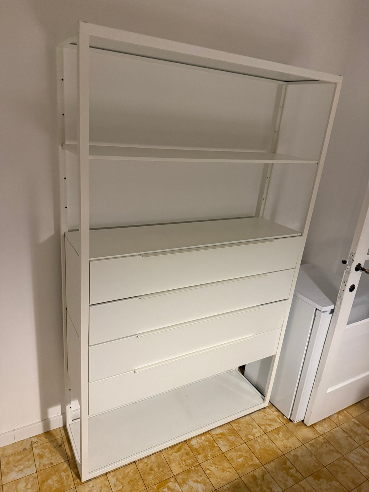Boîtier en acier blanc, Enlèvement, Comme neuf