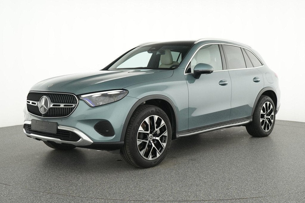 Mercedes-Benz GLC-klasse 300 e 4MATIC Luxury Line Panoramisc, Auto's, Mercedes-Benz, Automaat, Stof, Gebruikt, 4 cilinders