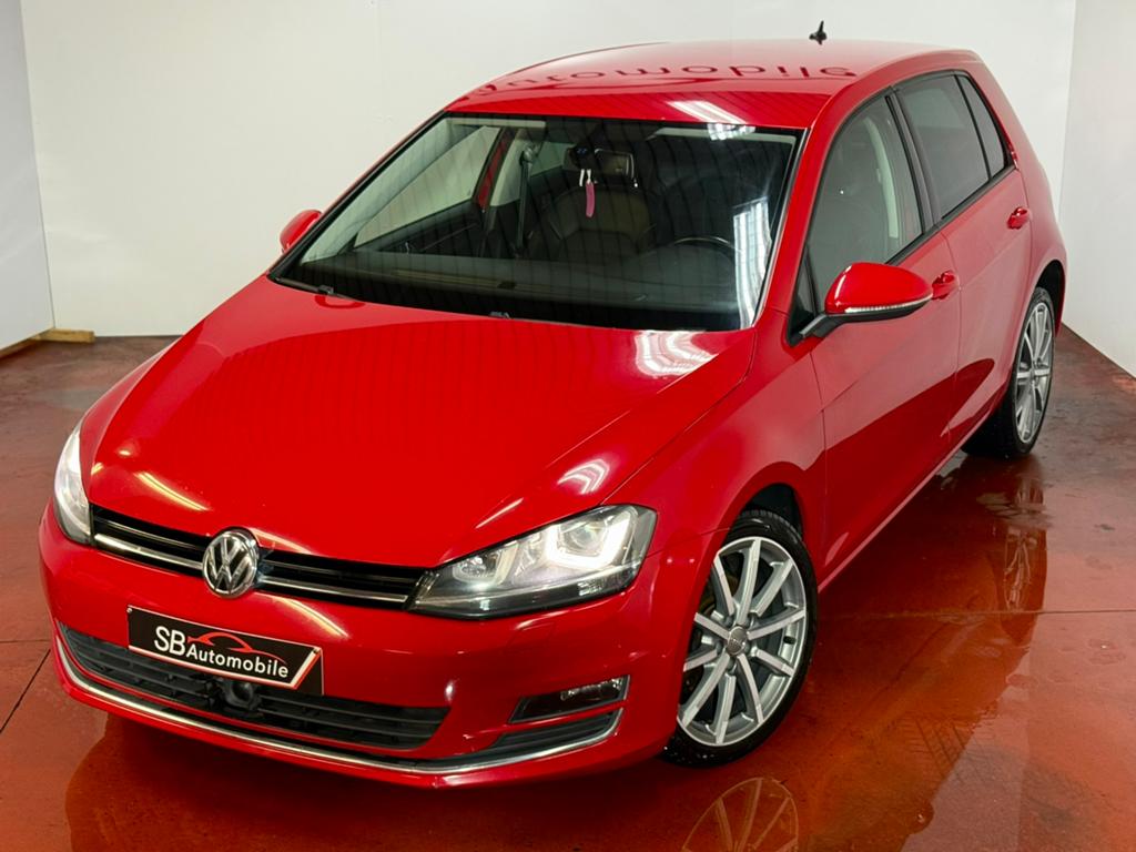 Volkswagen Golf 2.0 CR TDi DSG/MASSAGE/BI-XENON/GARANTIE, Autos, Rouge, Euro 5, Achat, 110 kW
