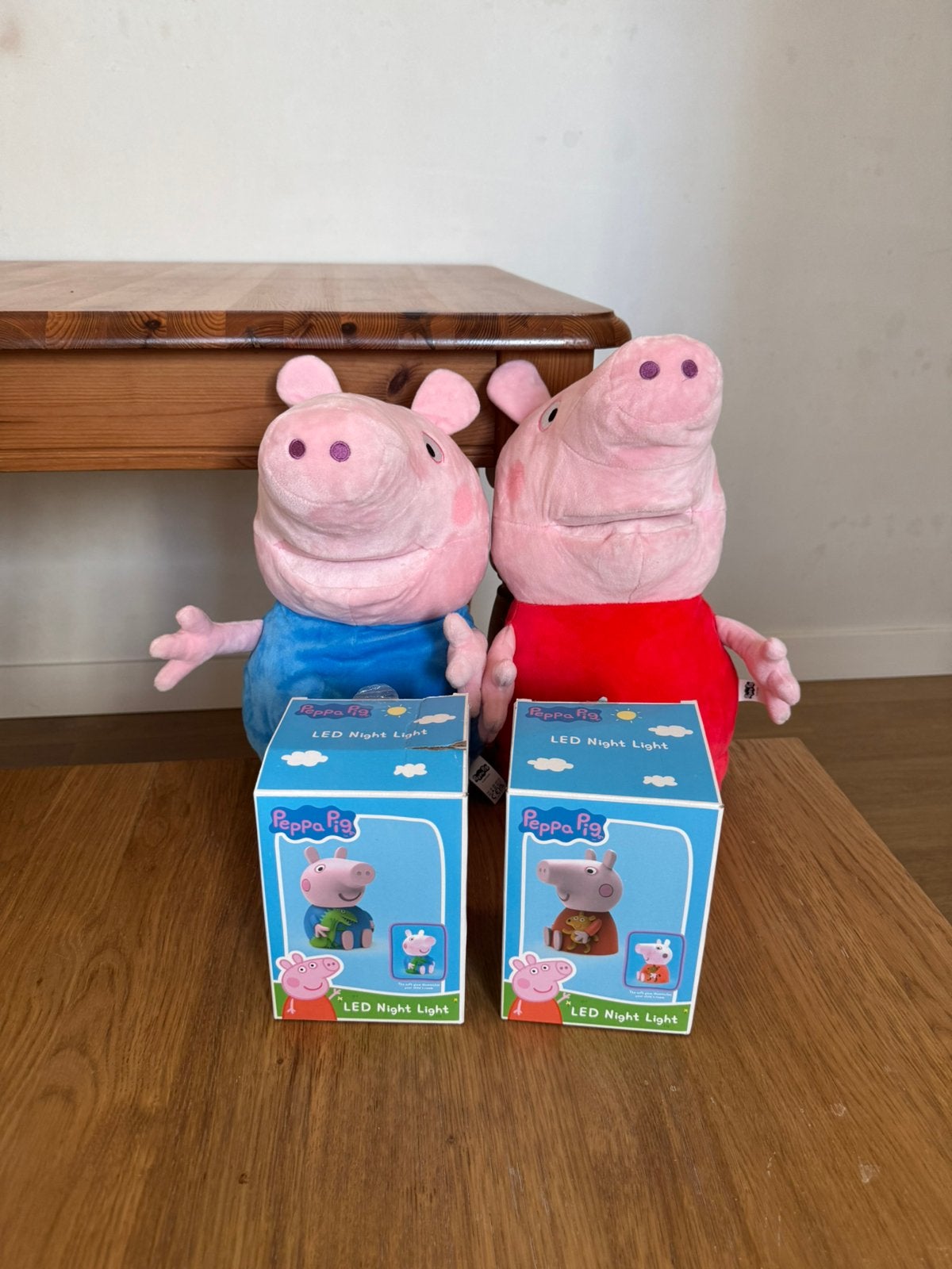Peppa Pig knuffels en nachtlampjes, Kinderen en Baby's, Ophalen, Zo goed als nieuw