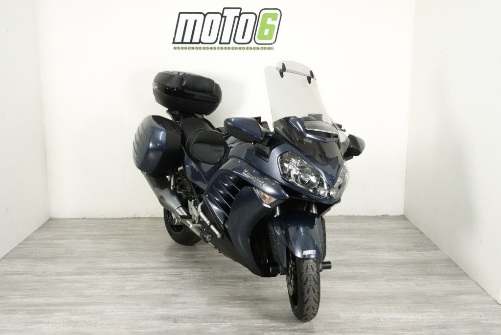 Kawasaki GTR 1400, Motos, Permis Moto A, Tourisme, Entreprise, Occasion