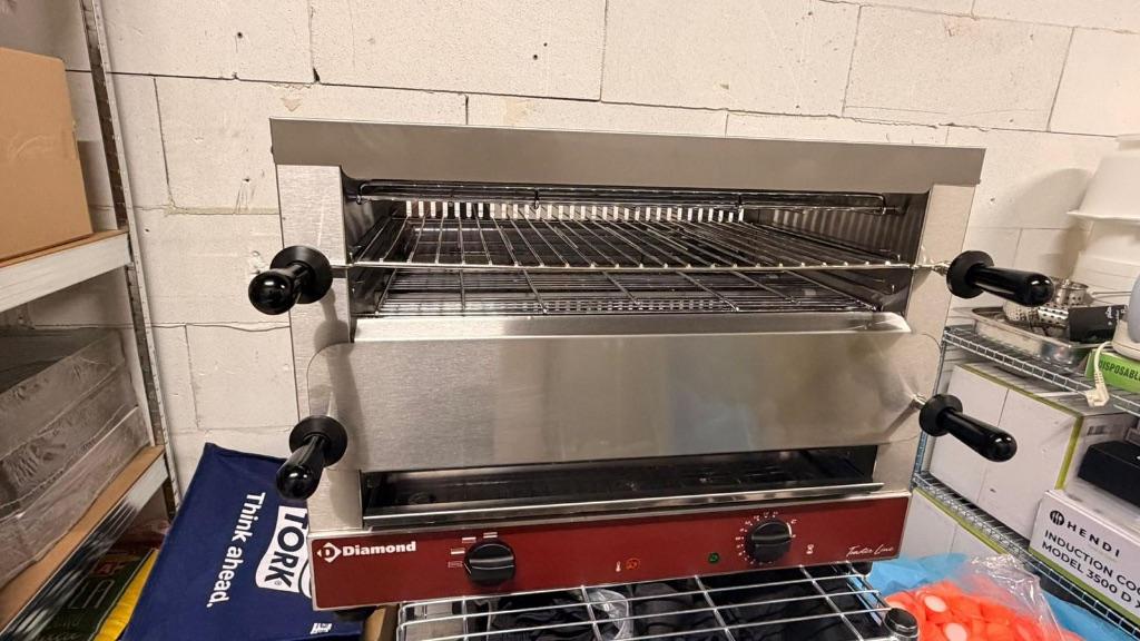Salamandre Ou toaster  2 niveaux  Diamond jamais utilisée !, Articles professionnels, Enlèvement, Neuf, dans son emballage, Autres types