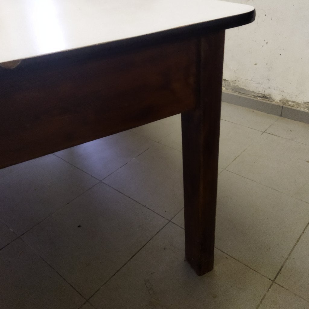 Tafel, Enlèvement, Utilisé