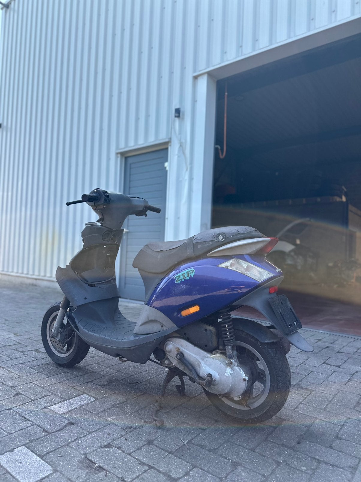 Zip 2 takt 50cc project, Fietsen en Brommers, Ophalen, Zo goed als nieuw, Carburateur, Piaggio
