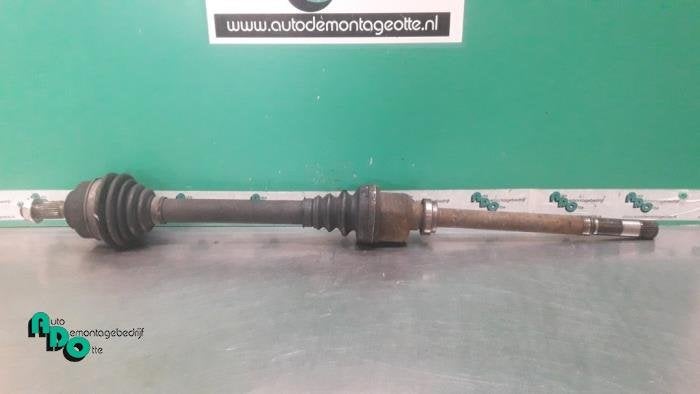 Arbre de transmission avant droit d'un Citroen Berlingo (Ber, Autos : Pièces & Accessoires, -, 3 mois de garantie, Utilisé, -