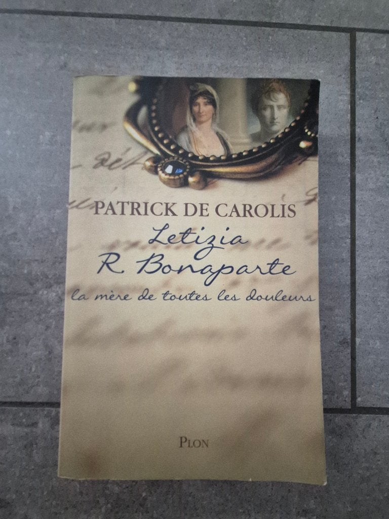 Livre La mère de toutes les douleurs, Ophalen