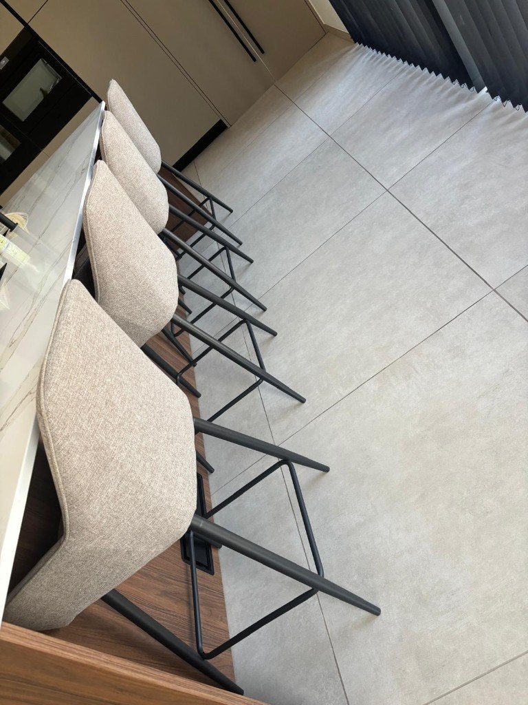 4 Chaises de bar tissu beige, Maison & Meubles, 90 cm ou plus, Avec repose-pieds, 4 tabourets, Comme neuf