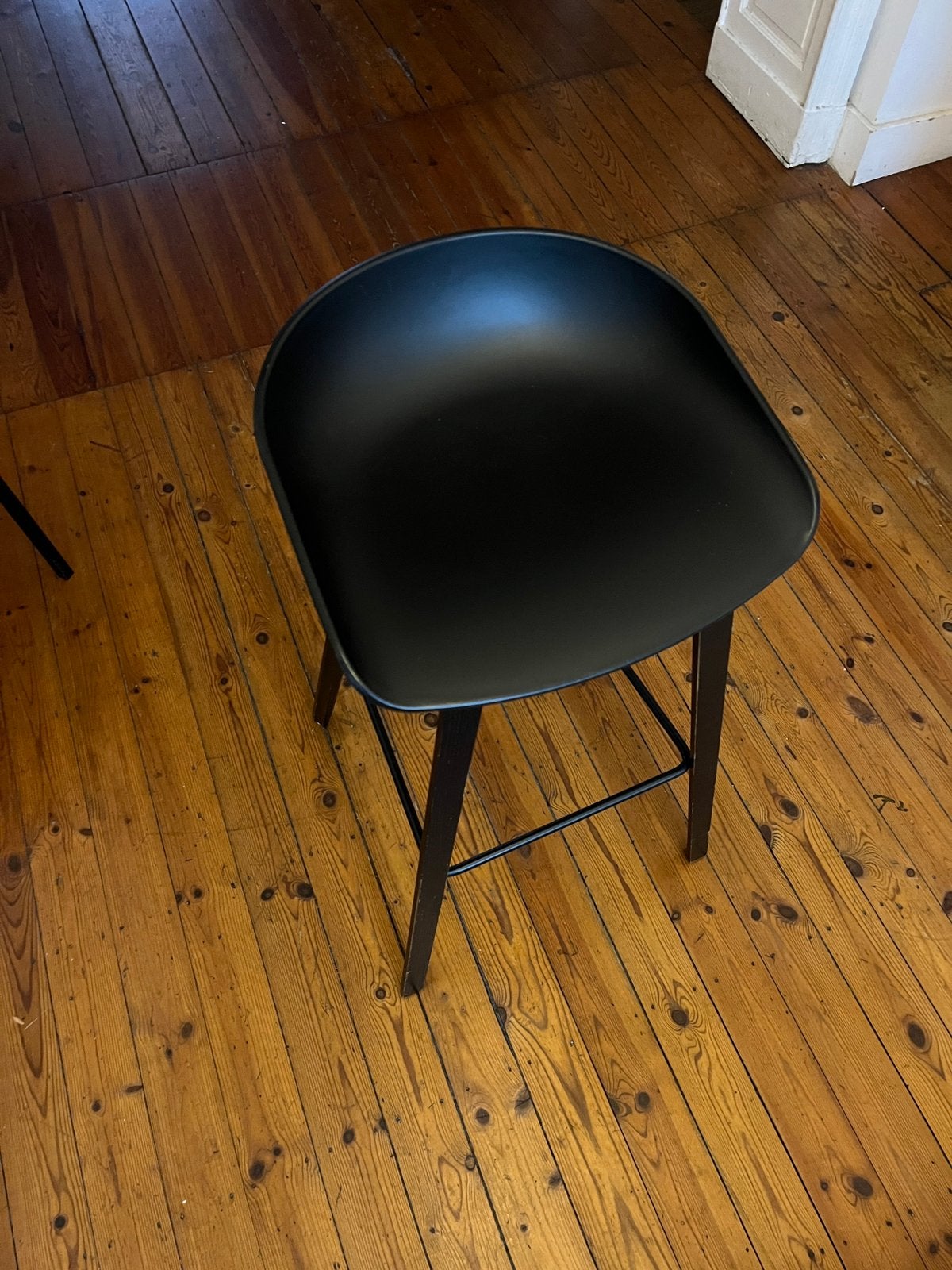 Chaise haute de la marque HAY noire, Maison & Meubles, 1 tabouret, Avec repose-pieds, Enlèvement, Utilisé