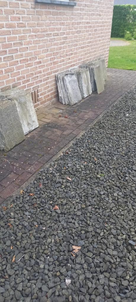 Terrastegels circa 150 stuks, Ophalen