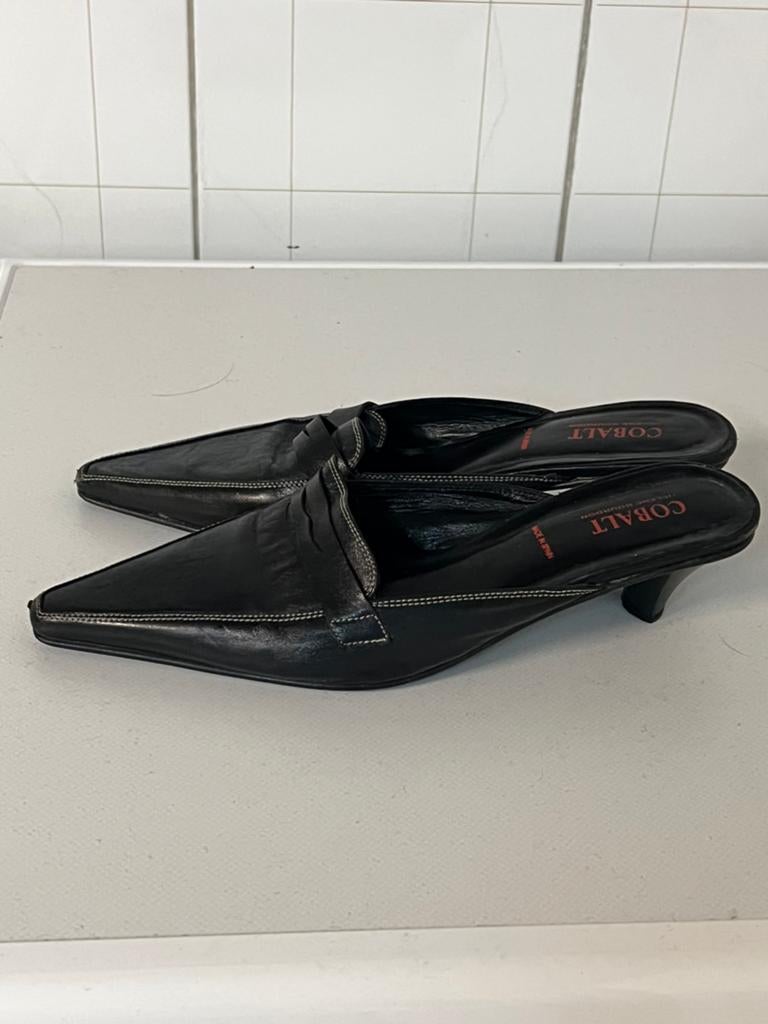 Slippers maat 37, Ophalen, Zo goed als nieuw, Slippers