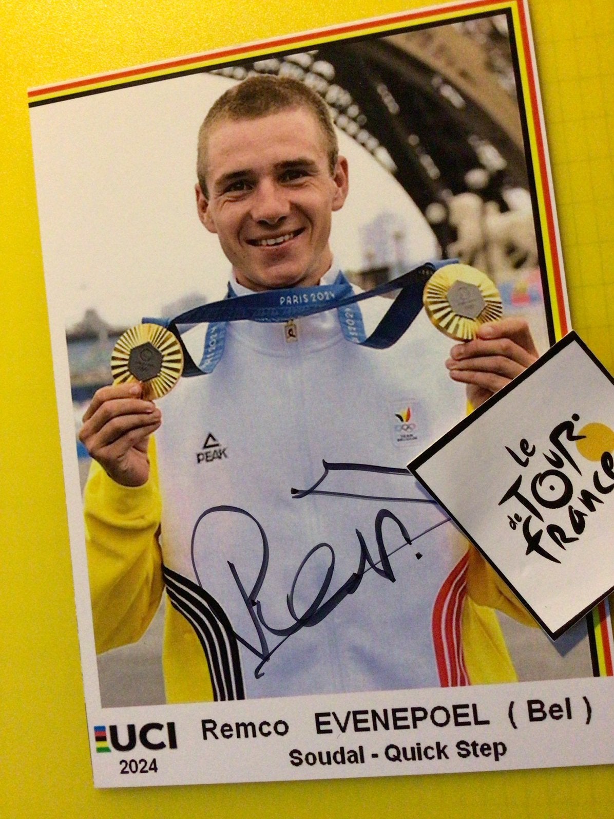 wielerkaart  2024 paris remco evenepoel signe, Envoi, Comme neuf