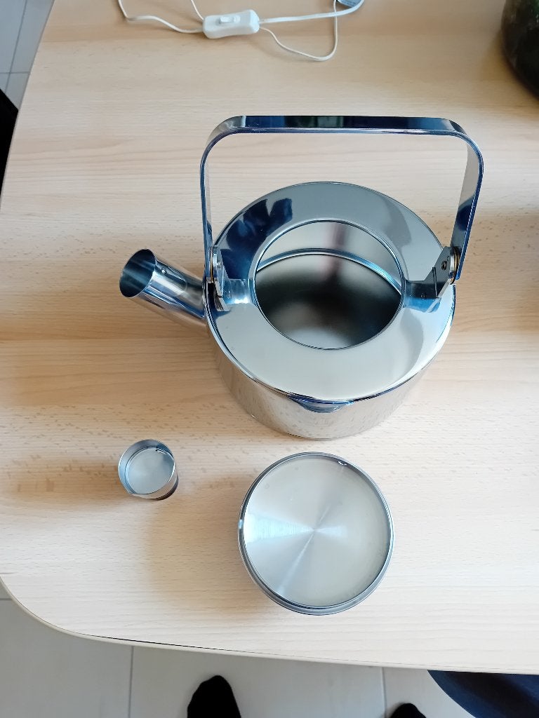Ikea METALLISK Bouilloire en acier inoxydable 1,5 l, Elektronische apparatuur, Waterkokers, 1 tot 2 liter, Ophalen, Zo goed als nieuw