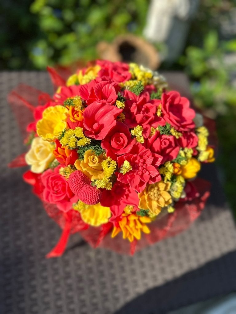 Bouquets de savons parfumés faits main, Envoi, Neuf