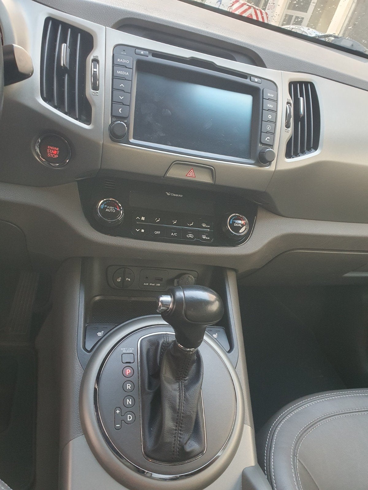 Kia Sportage Full option!, Automaat, Euro 5, Beige, Particulier