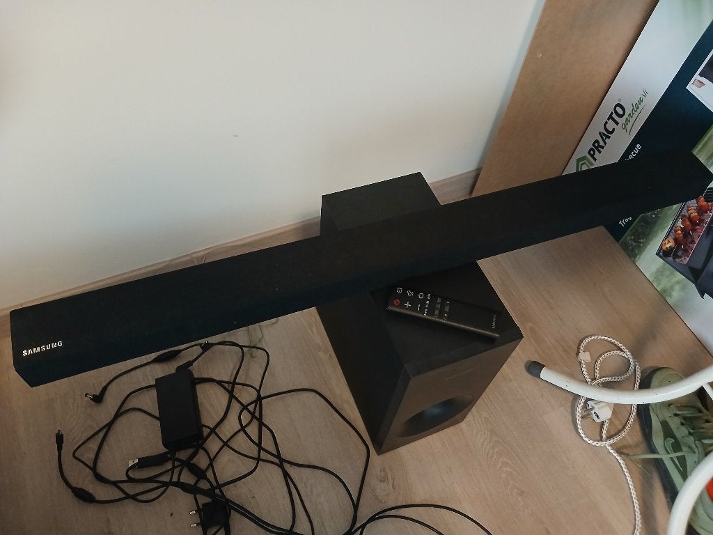 Soundbar Samsung, TV, Hi-fi & Vidéo, Enlèvement, Utilisé, Barre de son