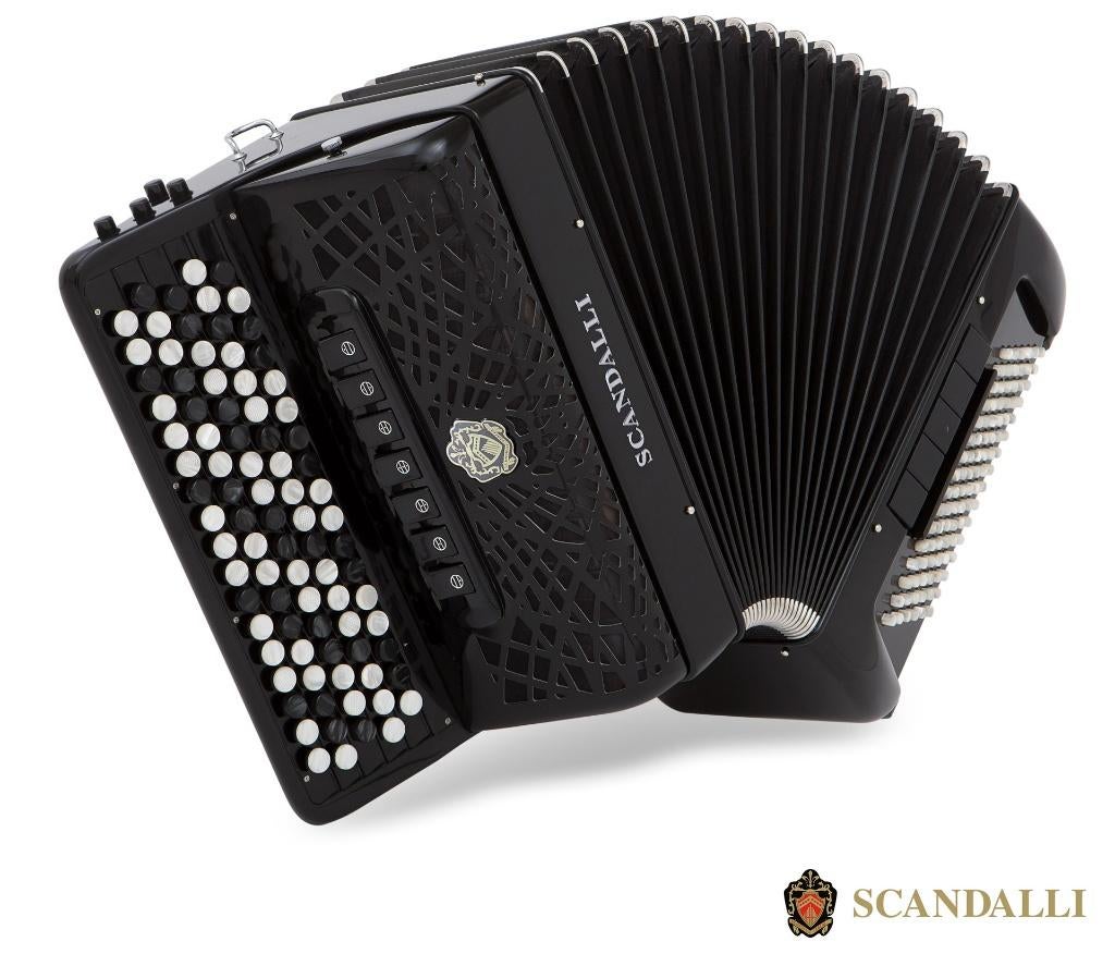 Accordeon Scandalli model c342 free bass do1, Muziek en Instrumenten, Accordeons, Gebruikt, Scandalli, Ophalen of Verzenden, Met koffer