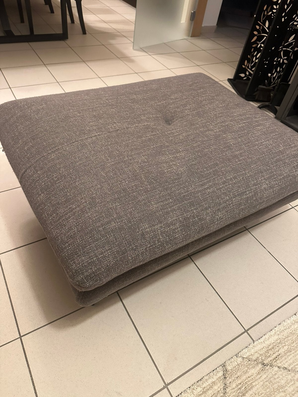 Pouf gris anthracite, Enlèvement, Utilisé