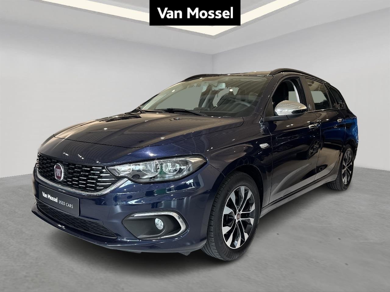 Fiat Tipo 1.4 95 pk Lounge, Achat, Euro 6, Entreprise, Boîte manuelle