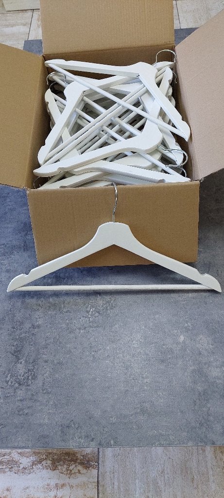 Cintres blancs Ikea (24 pce), Enlèvement, Neuf, Bois, Enfants et Adultes