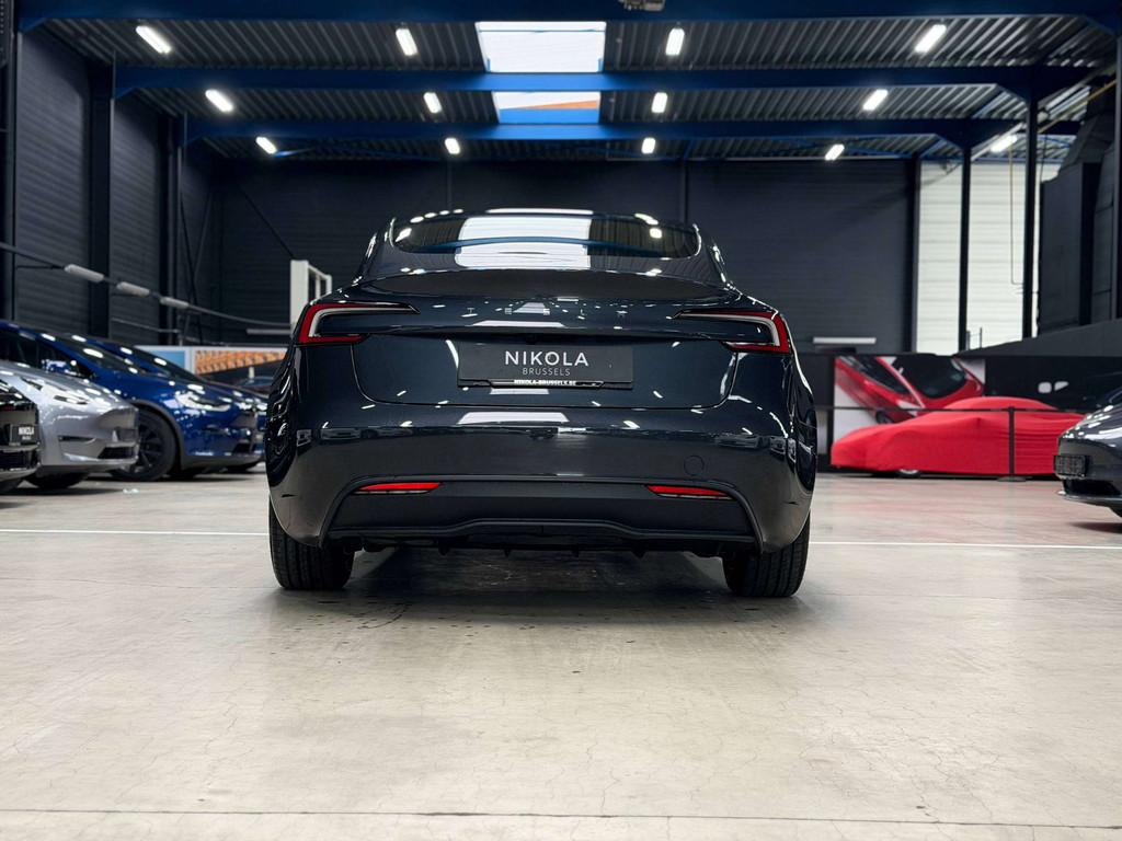 Tesla Model 3 HIGHLAND PREMIUM - REAR WHEEL DRIVE - LOW MILE, Auto's, Tesla, Automaat, Achterwielaandrijving, Gebruikt, 192 kW