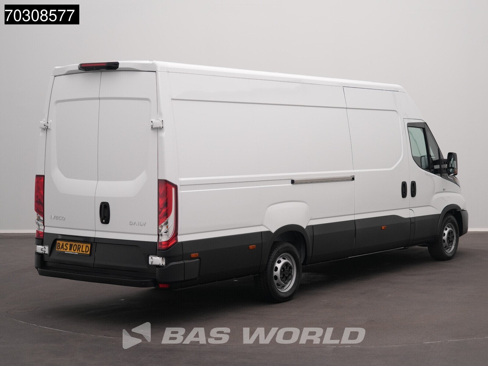 Iveco Daily 35S16 Automaat L3H2 LED Airco Cruise Camera CarP, Autos, Neuf, Achat, Euro 6, Entreprise