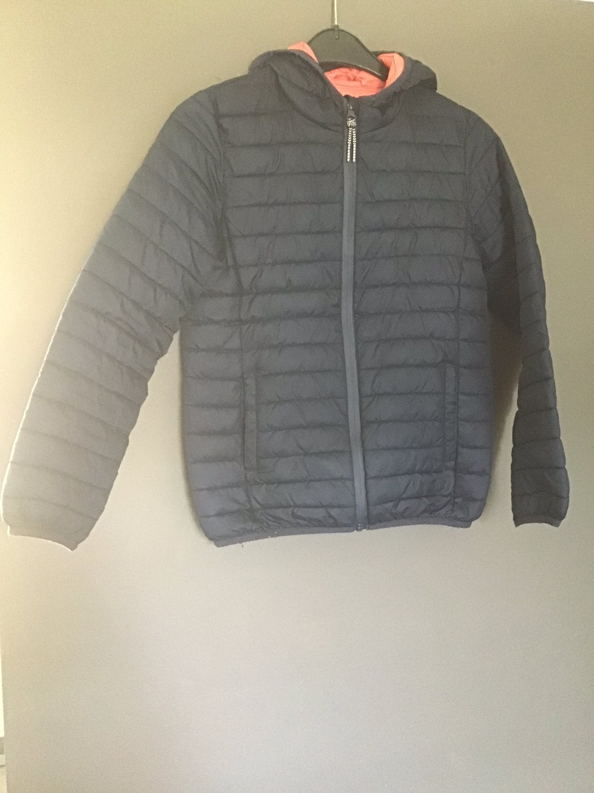 Donekrblauwe jas met oranje voering, Kinderen en Baby's, Kinderkleding | Maat 146, Ophalen of Verzenden, Gebruikt, Jongen of Meisje