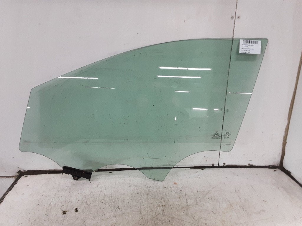 VITRE AVANT GAUCHE Kia Sportage (QL) (01-2015/09-2022), Kia, Info@kia.de, Utilisé, Theodor-Heuss-Allee 11
60486  Frankfurt am Main, DE