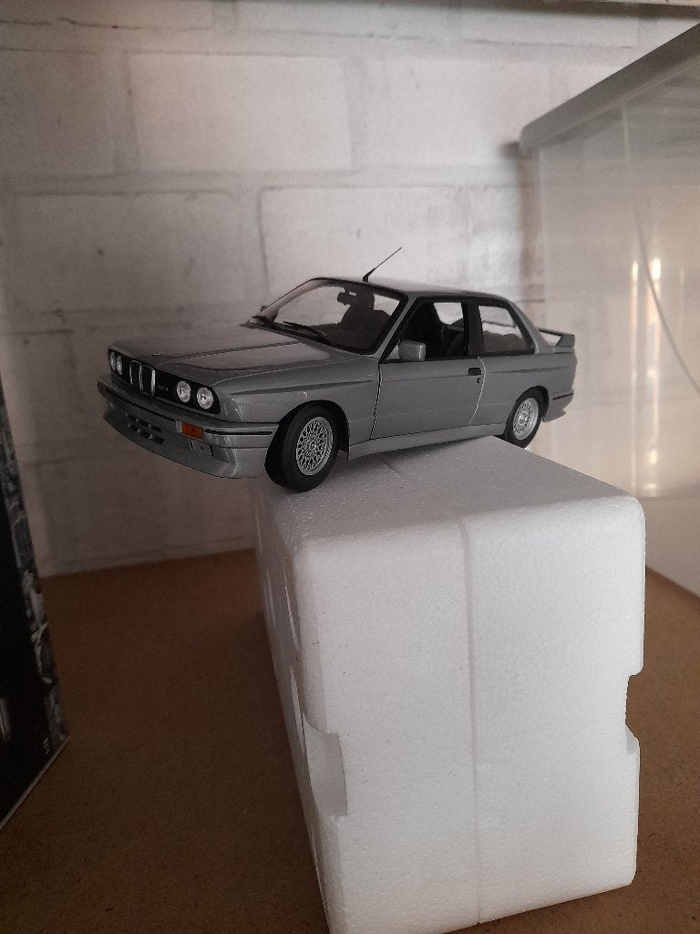 MINICHAMPS BMW M3 1/18, Hobby & Loisirs créatifs, Enlèvement ou Envoi, Comme neuf, Voiture, MiniChamps