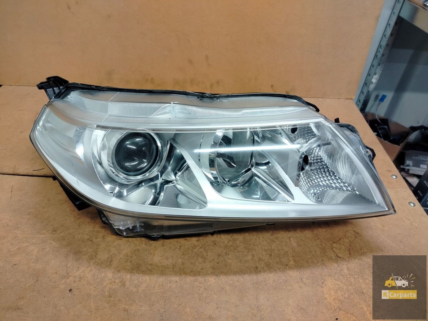 100-18097, Suzuki Vitara Rechter koplampglas Perfect, Gebruikt, Info@suzuki.co.jp, Takatsuka-cho, Chuo-ku 300
432-8611  Hamamatsu