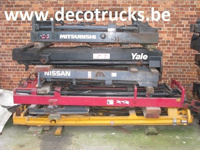 hefmasten(lift),vorken van heftrucks(mat (chariot elevateur), Ophalen