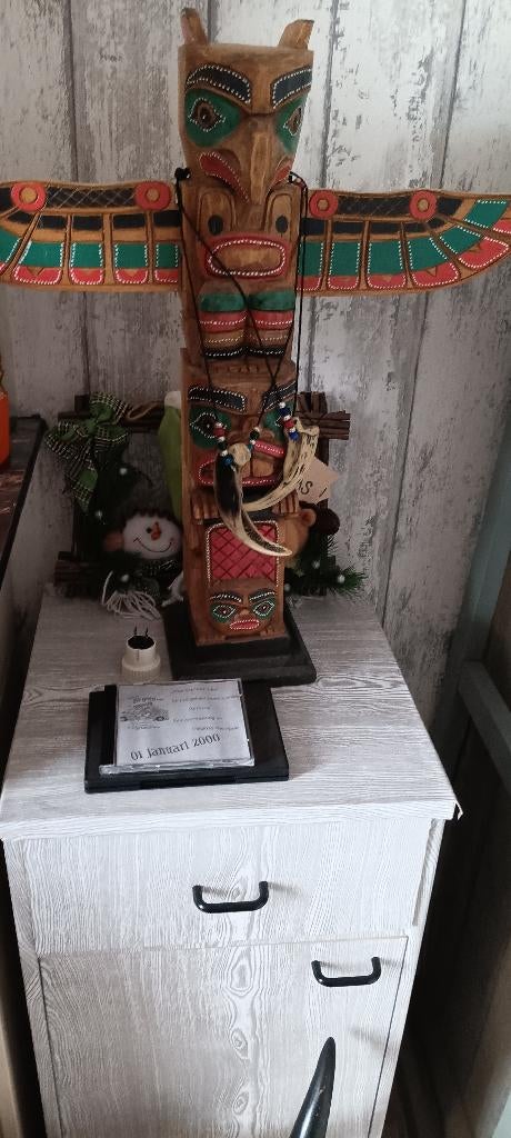 Totempaal  Hout, Ophalen, Gebruikt