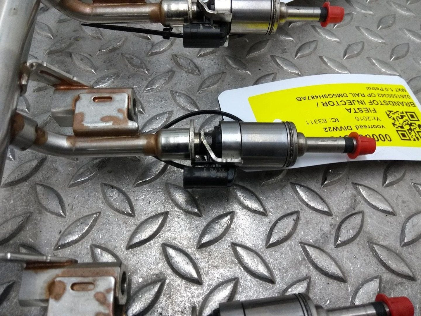FORD FIESTA BRANDSTOF INJECTOR / VERSTUIVER 2016, Ophalen of Verzenden, Gebruikt, Stiba lid